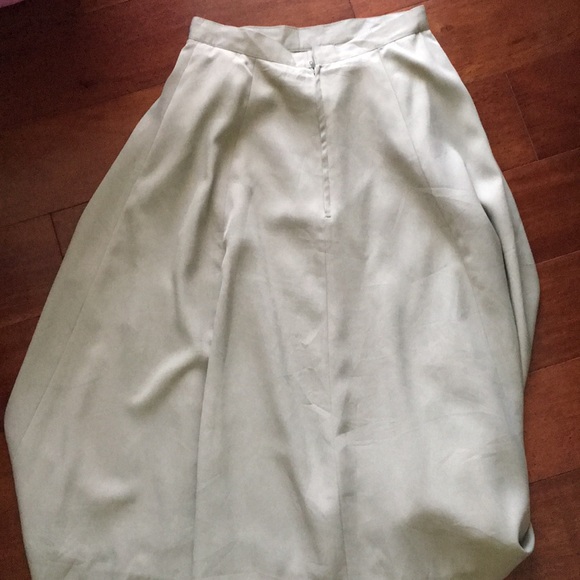 1950’s Like Stylish skirt - Picture 2 of 3